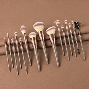Luxury large makeup brush набір пензлів для макіяжу 15 шт &mdash; професійні пензлі з м&rsquo;якого ворсу, повний набір для обличчя та очей 2810140763 фото