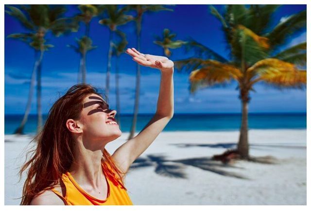 Bioderma Photoderm spray Invisible SPF30 200 мл Біодерма сонцезахисний спрей для обличчя та тіла для чутливої шкіри. 3087904405 фото